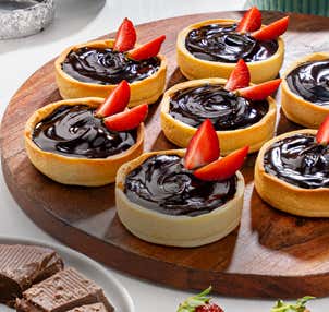 Strawberry Chocolate Tart 